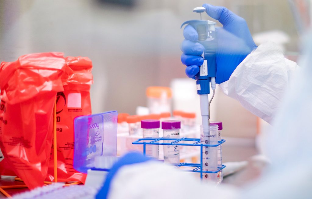 آزمایشگاه چکاپ 22 آزمایشگاه چکاپ