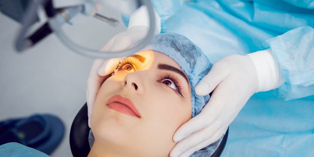 Advanced-Eye-Surgery