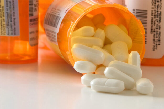 Pills-Thinkstock-700×467
